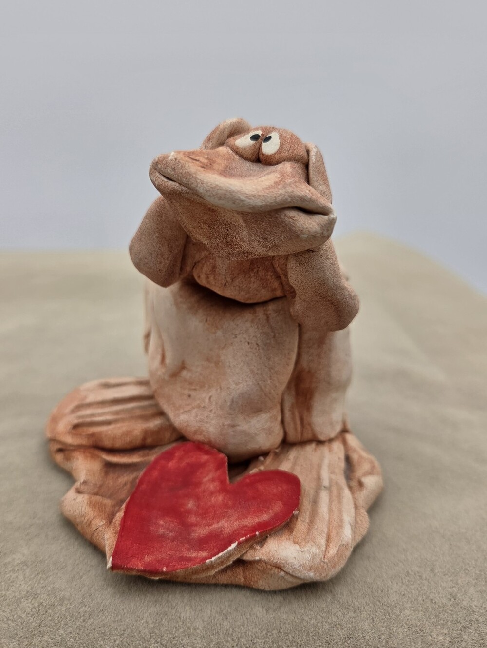 Handmade Funny Frog With Heart Figurine